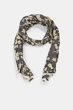 Picture of scarf