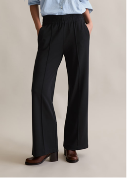 Picture of Jersey track pants regular made from a flowing modal blend