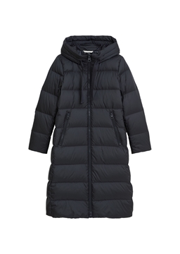 Picture of Hooded down coat fitted with water-repellent surface