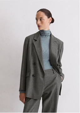 Picture of Straight pinstripe blazer made from wool-viscose blend stretch