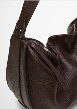 Picture of Hobo bag medium in a slouchy shape with a fixed base