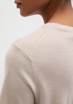 Picture of Regular short-sleeved sweater made from a soft merino wool/viscose blend