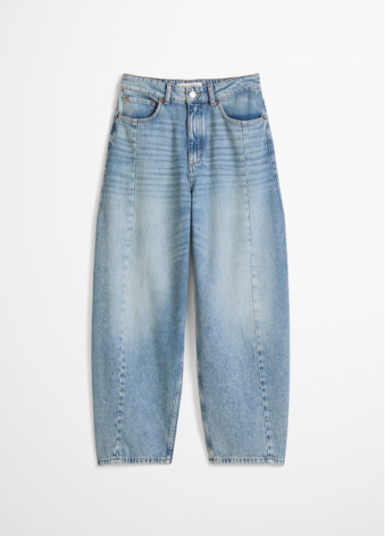 Picture of Jeans model Lara barrel cropped made from pure organic cotton