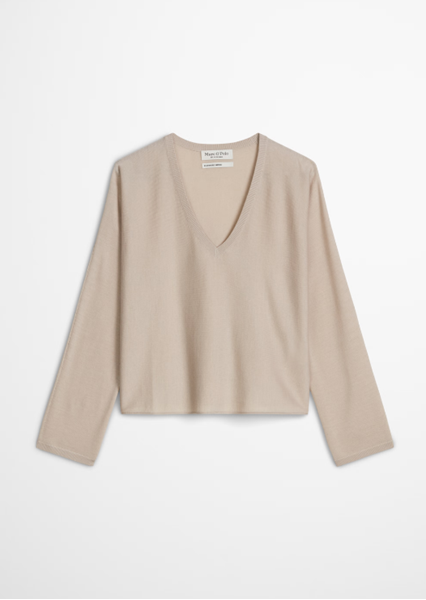 Снимка на Дамски пуловер с вълна