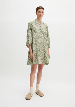 Снимка на Къса цветна рокля 