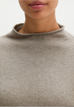 Picture of Oversized fine knit sweater made from a soft virgin wool blend
