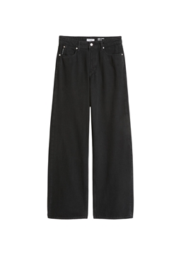 Picture of Tomke Wide Jeans Made from a soft organic cotton-lyocell blend