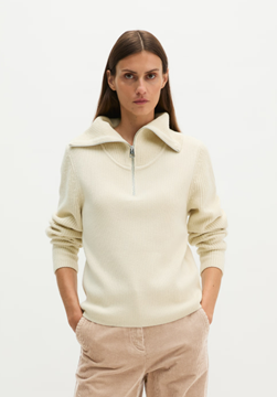 Picture of Troyer Slim made from a soft virgin wool blend
